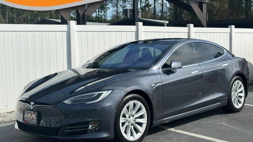 TESLA MODEL S 2018 5YJSA1E22JF261896 image